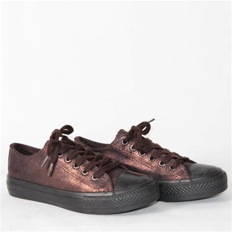 Дамски кафяви лъскави кецове Vendemi обувки онлайн