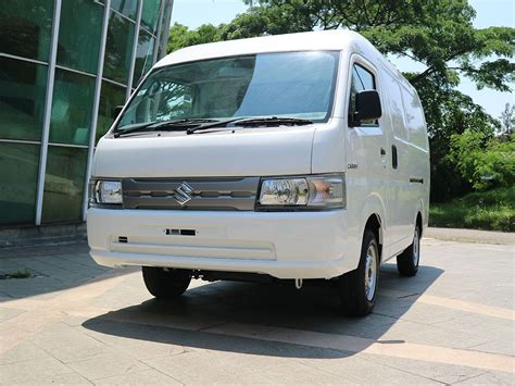 Ini Detail Harga Suzuki Carry Minibus Dan Carry Blind Van Mobil Baru