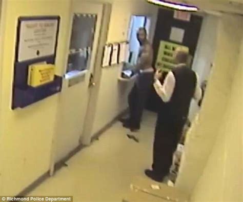 Virginia Cop Shoots Dead A Raging Naked Unarmed Man Daily Mail Online