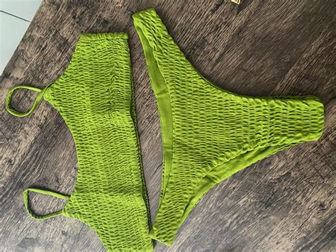 FREE SHIPPING Triangle Ruffles Crochet Bikini Set JKP4623