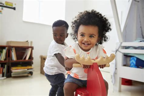 Juegos Para Niños De 2 Años ¡divertidos Y Estimulantes