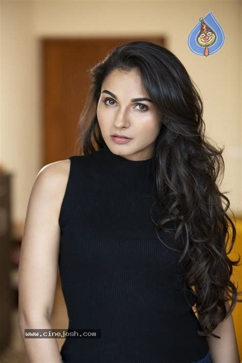 actress andrea  photo