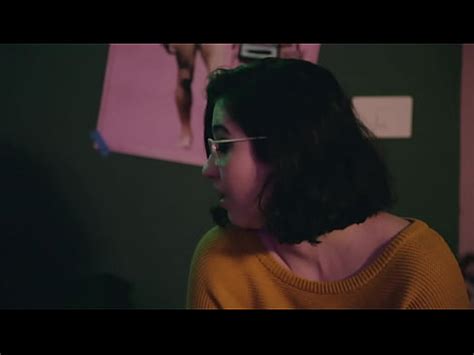 COLEGAS DE QUARTO PARTEM PARA PUTARIA DEPOIS DE JOGO SAFADO XVIDEOS