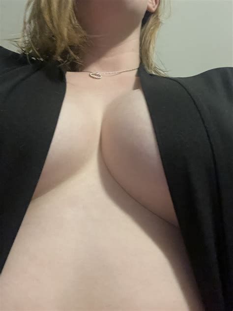 Rosethorneqos Early Of Photos Leaked Rosethorneqosimg Large Porn Pic