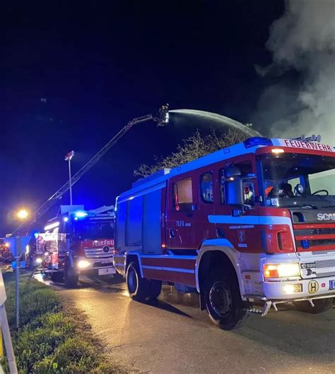 Gro Brand In Lieboch Einfamilienhaus Und Werkstatt In Flammen