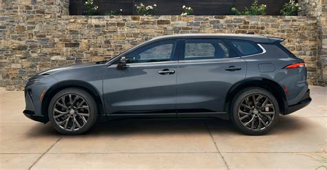 2025 Toyota Crown Signia US debut-5 - Paul Tan's Automotive News