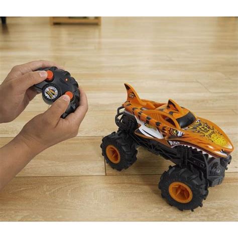 Hot Wheels Monster Trucks diaľkové ovládanie Tiger Shark auto Mattel objednať nákup lacné ceny