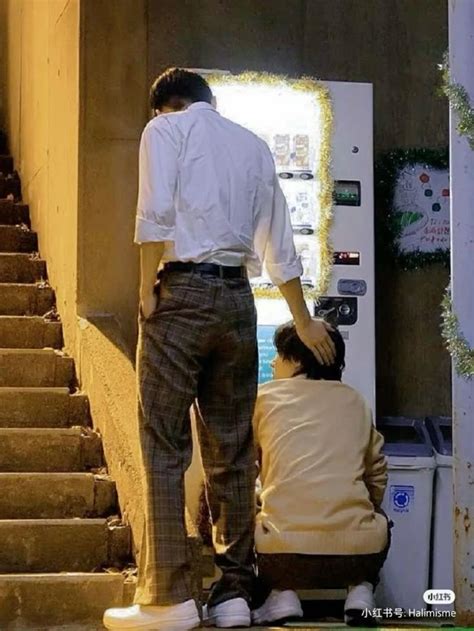 Pin by on 爱 in Cute gay couples Cute couple pictures Cute gay