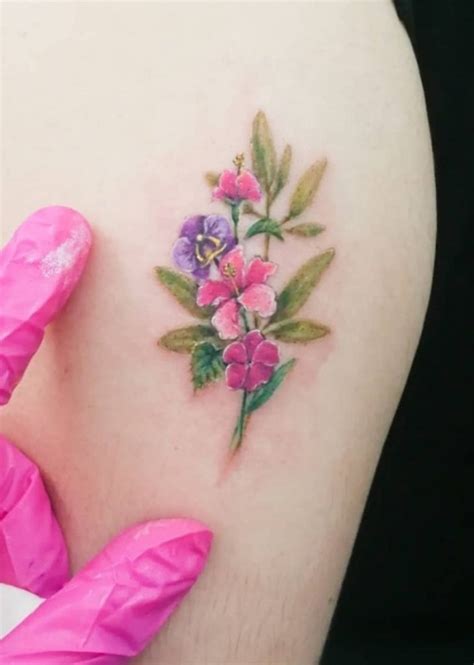 Hibiscus Tattoos: Meanings, Tattoo Styles & Ideas