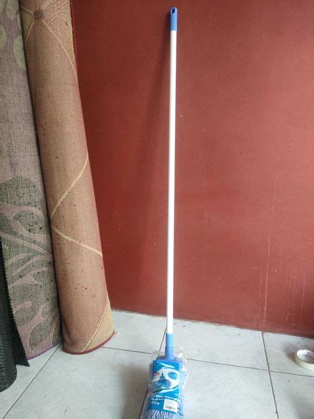 Jual Krisbow Alat Pel Bergagang 120 Cm Biru Original ACE