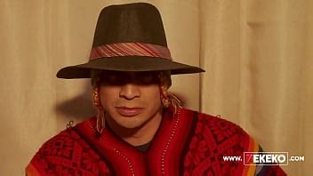 Brujo peruano engaña a clienta y le hace un amarre para hacerla su esclava sexual XVIDEOS