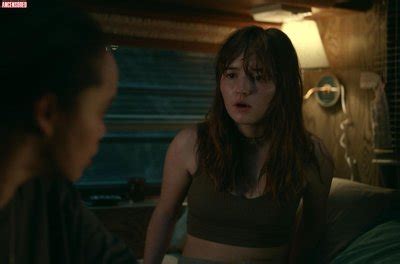 Kaitlyn Dever Nude 47 Photos And Uncensored Nude Scenes From Movies And TV Shows 18