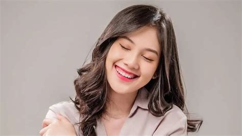 Chika Umumkan Lulus Dari JKT48 Di Perayaan Ulang Tahunnya Banyak