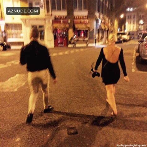 VICKY LONGLEY Nude AZNude