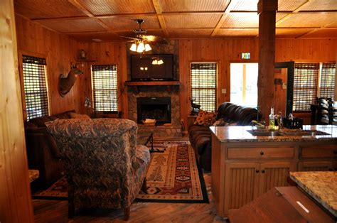 Spacious Cabin Rental in Pine Mountain, Georgia