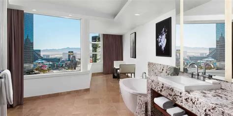 Stay Well Center Suite Strip View | Aria Resort and Casino, Las Vegas