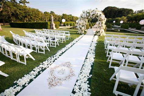 Outdoor Wedding Aisle Runner Ideas 2021 Prestastyle