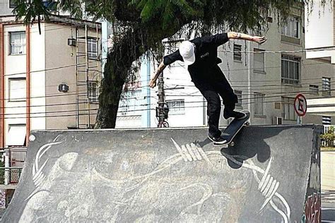 Praça Palmares - Praça Palmares em Santos é mais que uma referência para os fãs de skate ...