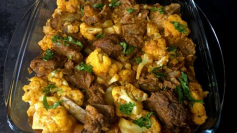 Cauliflower With Lamb Gobi Gosht Ka Salan Mutton Cauliflower Easy