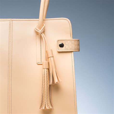 Darjeeling Handbag Nude Tea Green