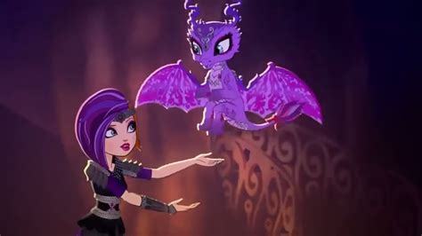 Ever After High LatinoDragoncitosJuegos De DragonesEver After High