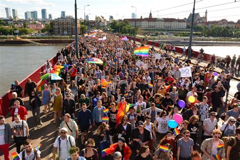 Parada R Wno Ci Czeka Na Ciebie Ochotnicy Warszawscy