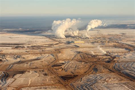 canada agrees  monitor oil sands impact upicom