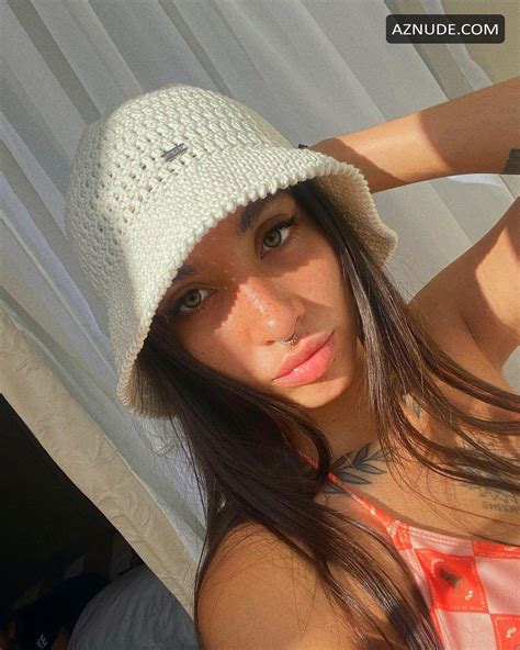Maria Becerra Nude Aznude