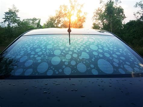 how to get window tint glue off