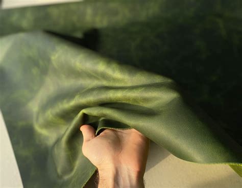 Кожа Wax Pull-up Green 1.8-2.0 мм - купить ~ в интернет-магазине DALOKA.RU