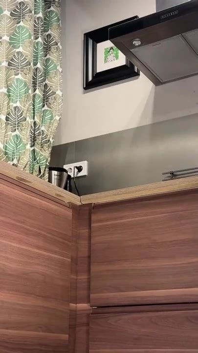 Epic Moment From Big Tits Hot Latina In A Very Short Skirt In The Kitchen To Flash Her Nice Legs