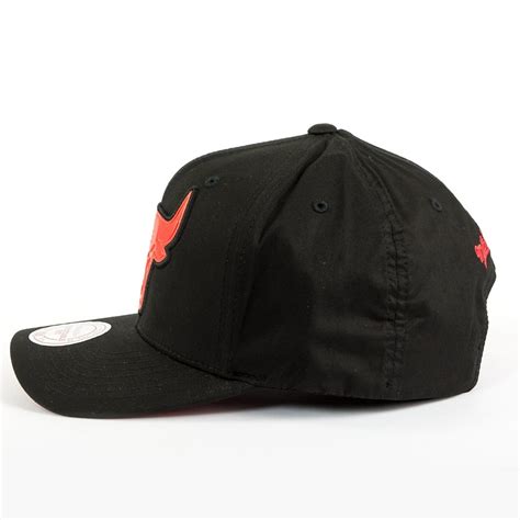 Czapka Mitchell And Ness Snapback Hyper 110 Flexfit Chicago Bulls Black