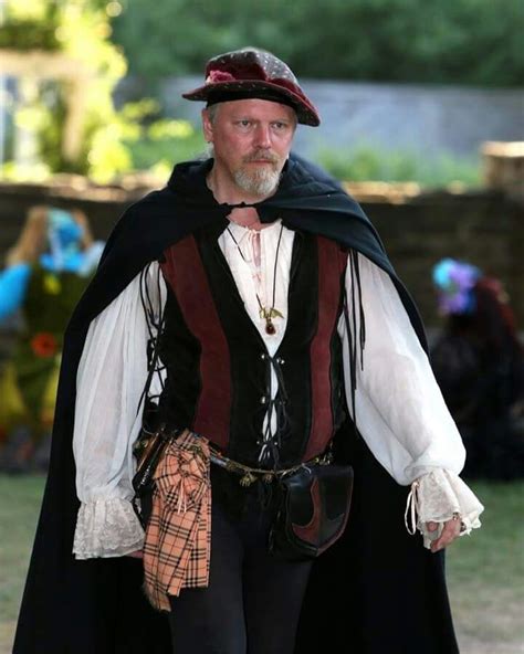 Mens Renaissance Faire Costume 16th Century Fashion