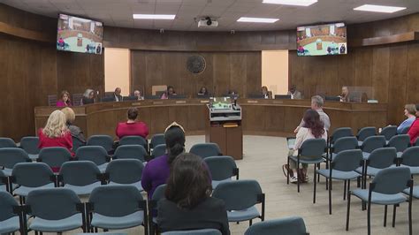 Aldine Isd Board Votes To Close 6 Elementary Schools