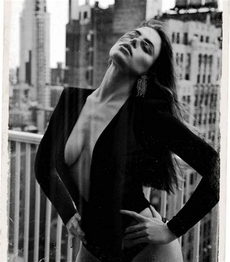 Brooks Nader Flaunts Her Big Tits In Tiny Bikini Photos Video The Fappening