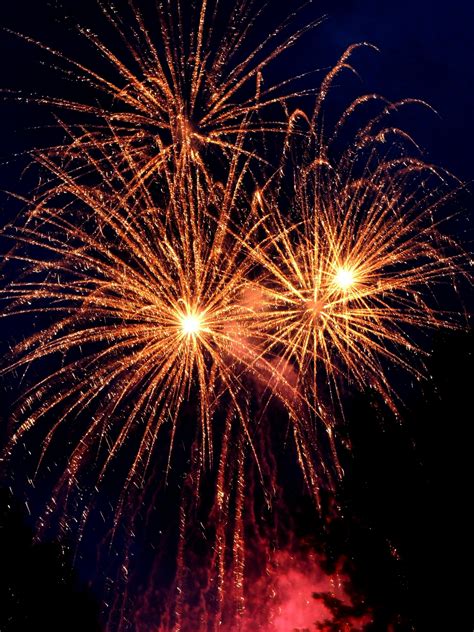 Fireworks Photos Download The Best Free Fireworks Stock Photos And Hd Images