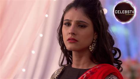 Saanvi Talwar Very Hot Navel Show Saree Removing Scene Sexy Celebs World