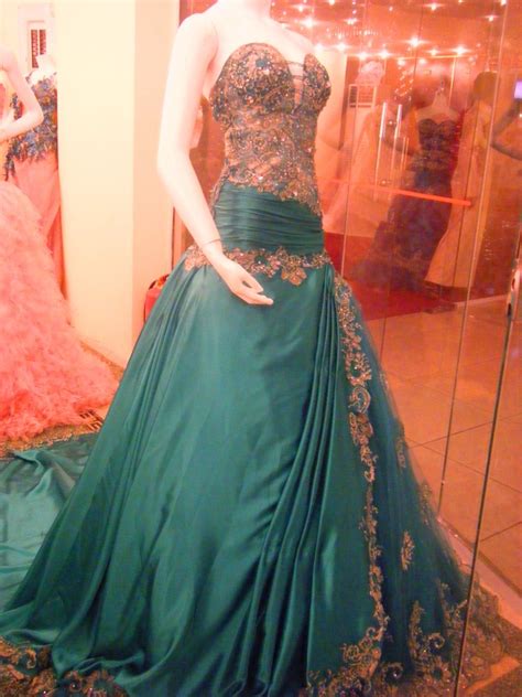 Apaaja Gaun Malam Cantik Model Desain Gaun Pesta Malam Elegan