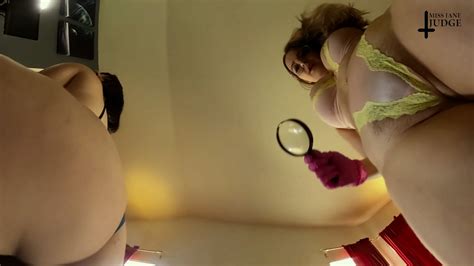 Tiny Man CEI Feeding And JOI By Doctors VR Porn Video VRPorn