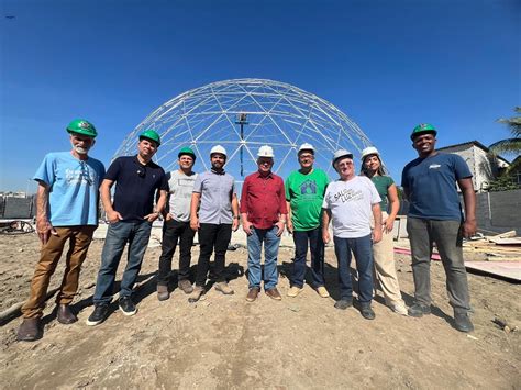 PREFEITO AXEL GRAEL VISITA OBRAS QUE COMPLEMENTARÃO O CAMINHO NIEMEYER