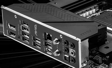 MAG Z690 TOMAHAWK WIFI DDR4