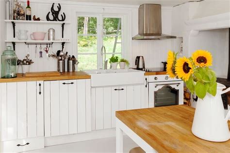 Beadboard Kitchen Backsplash Beautiful Styles