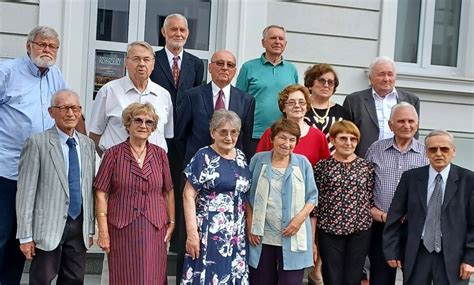 GIMNAZIJA POŽEGA Prva generacija prirodnog smjera proslavila 60 godišnjicu mature Požeški vodič