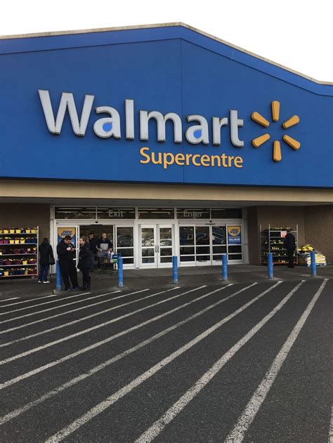 Why the walmart opening hours changed without much notice today 17