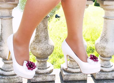 High Heels mit Rosen und Schleifen - Bastelfrau