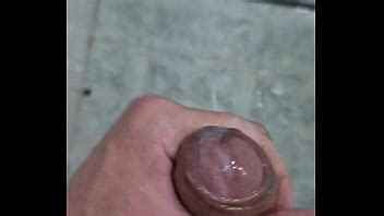 PUNHETA E GOZADA NO BANHO XVIDEOS