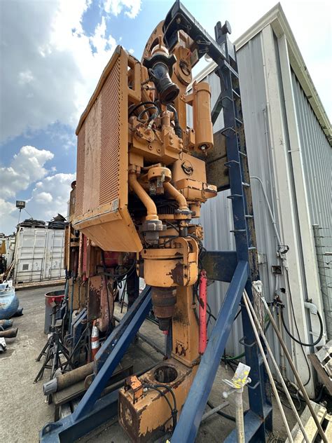 Transit Guide to Tesco Extra on Laurel Drive, Scotland 9