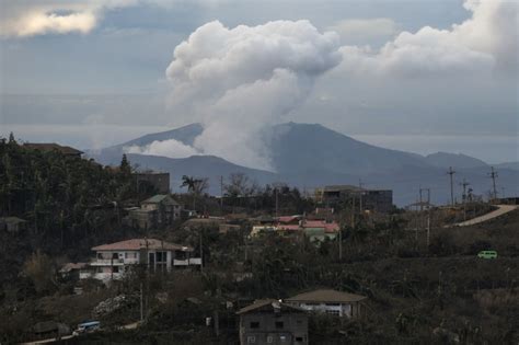 Magma Re Charge Feeds Taal Fury As Philippines Remains On Alert Abs