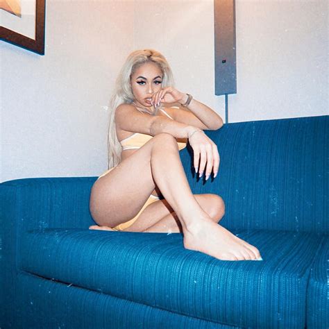 Thora Birch Nude And Sexy 32 Photos The Fappening