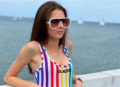 Roxie Węgiel pokazała się w bikini Znamy cenę Obcas pl